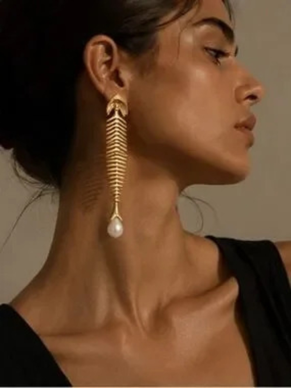 Modern Gold Pearl Drop Fishbone Statement Earring